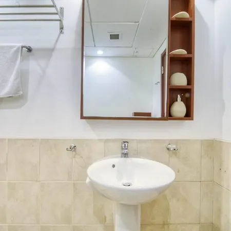 Dream Inn Apartments- Emaar Towers - Rega Al Buteen دبي المظهر الخارجي الصورة