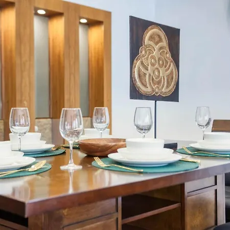 Dream Inn Apartments- Emaar Towers - Rega Al Buteen دبي المظهر الخارجي الصورة