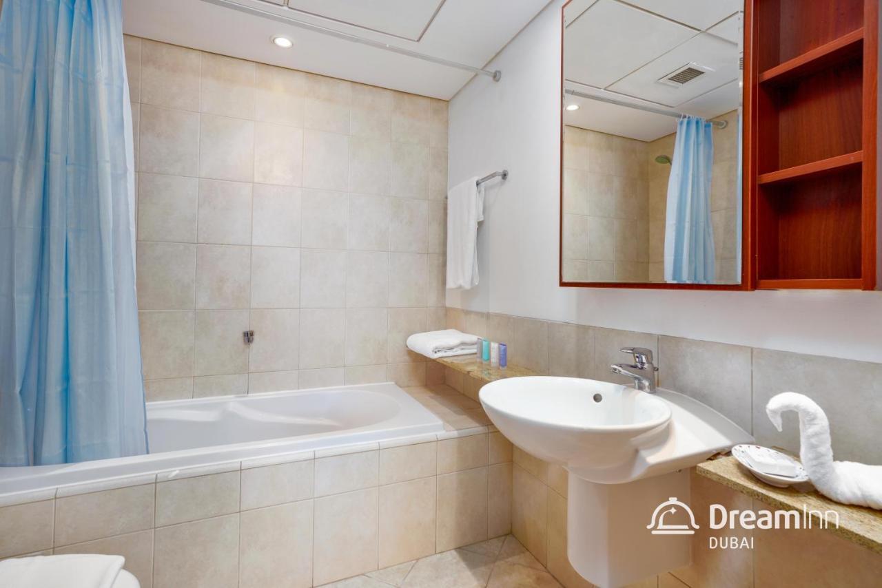 Dream Apartments- Emaar Towers - Rega Al Buteen شقة
