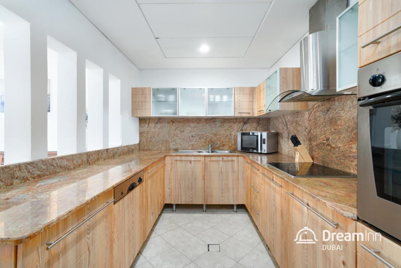 Dream Apartments- Emaar Towers - Rega Al Buteen دبي